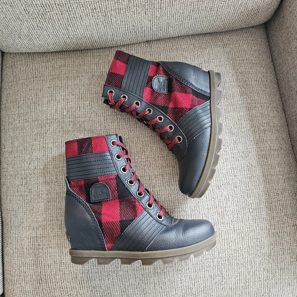 Sorel eva waterproof heel
